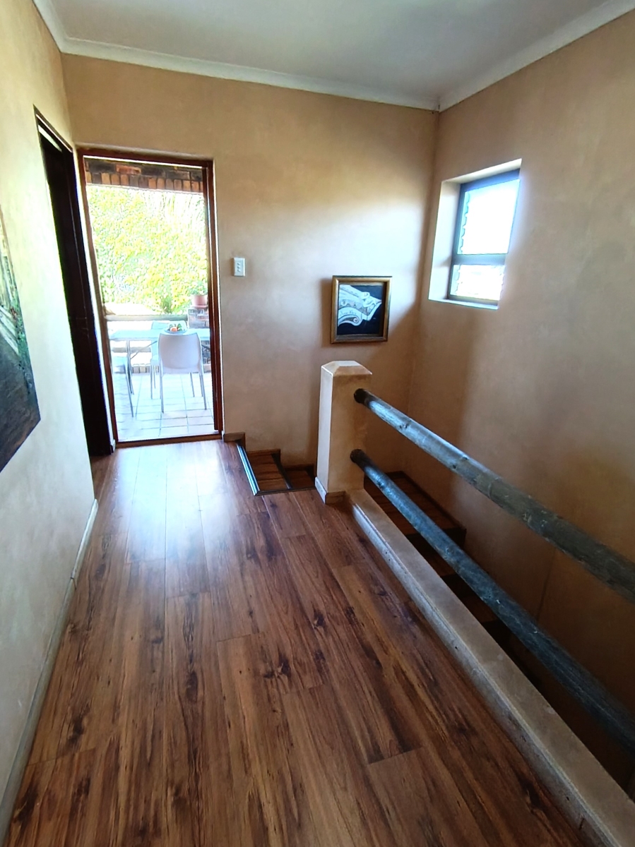 3 Bedroom Property for Sale in Wavecrest Eastern Cape